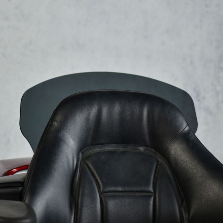   Pare-brise / saute-vent arrière de moto  
  HONDA GL 1800 GOLD WING  
   2001 / 2002 / 2003 / 2004 / 2005 / 2006 / 2007 / 2008 / 2009 /    
    2010 / 2011 / 2012 / 2013 / 2014 / 2015 / 2016 / 2017    