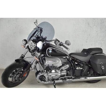   Pare-brise de moto pour un BMW R 18   
  2020 / 2021 / 2022 / 2023 / 2024 / 2025   
  Les pièces métalliques ne sont pas incluses,  l'offre s'applique uniquement à l'écran.   
