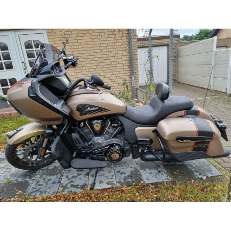   Pare-brise de moto / saute-vent  
  INDIAN CHALLENGER 1800  
  2020 / 2021 / 2022 / 2023 / 2024 / 2025  