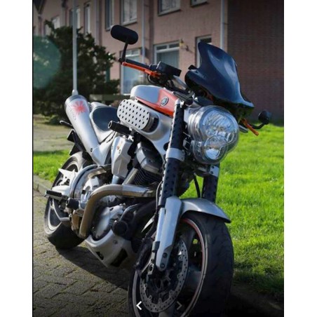   Motorcykel hög touring vindruta / vindskydd  
  YAMAHA MT-01   
  2003 / 2004 / 2005 / 2006 / 2007 /  
    2008 / 2009 / 2010 / 2011    