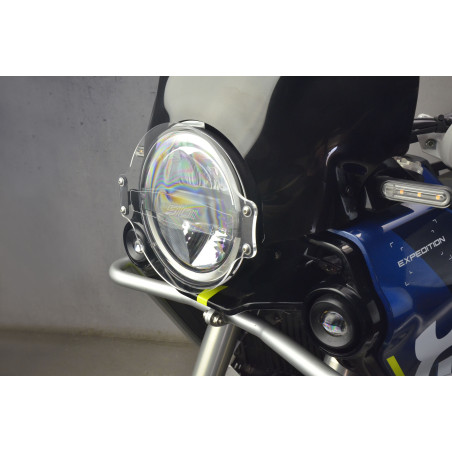   Coprilampada / protezione faro  
  Husqvarna 901 Norden  
   2021 / 2022 / 2023 / 2024 / 2025    