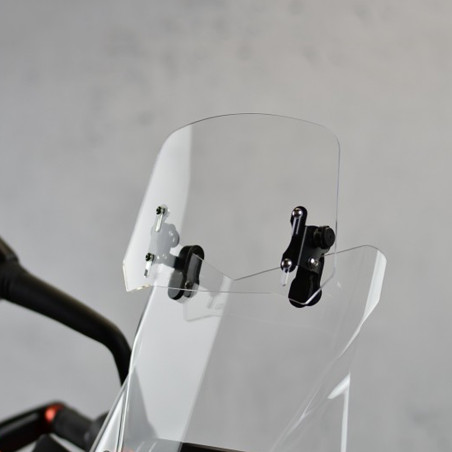   Motorrad Windabweiser / Verlängerung der Scheibe   
  Verlängerung der Scheibe für die meisten Motorradtypen.  